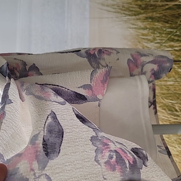 TOBI MINI DRESS DEEP V CUT - Picture 7 of 13